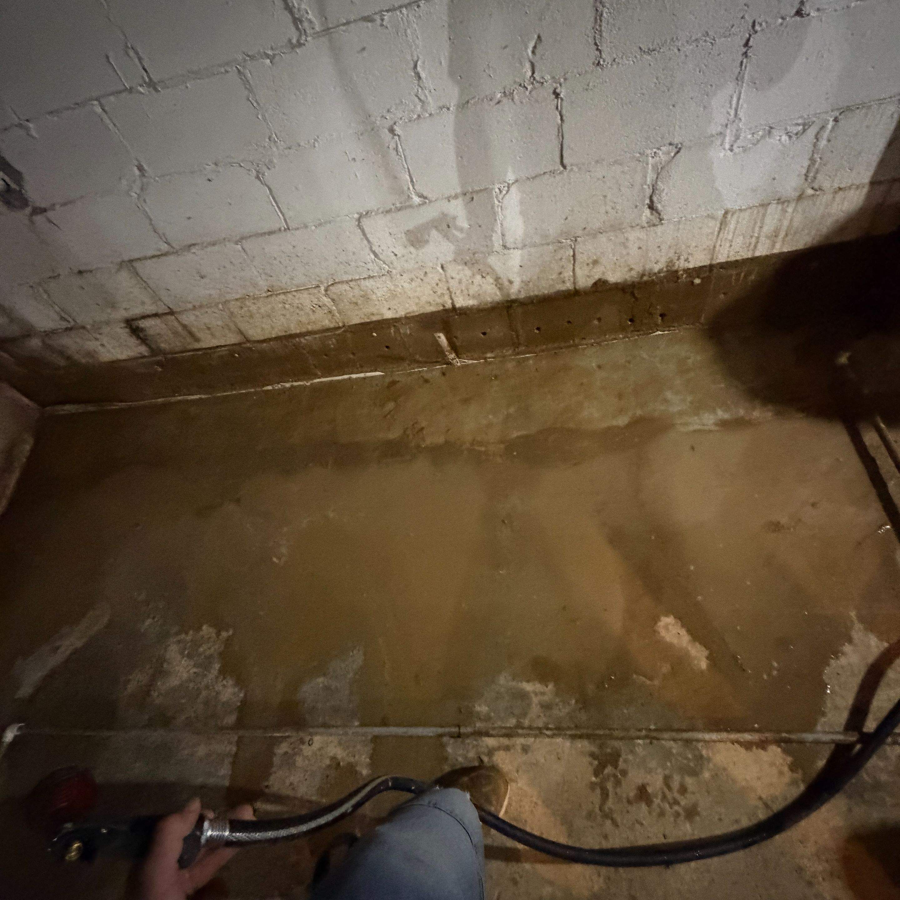 Water Damage vs Water Mitigation in Brazil: Key Differences